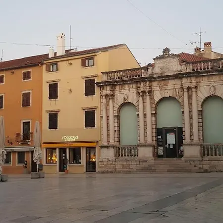Apartmán Kiki For 2, Near Old Town & Beach, Free Wifi Zadar