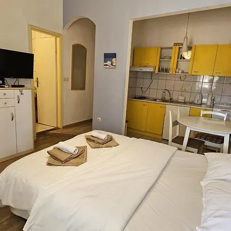 Kiki For 2, Near Old Town & Beach, Free Wifi Apartman *