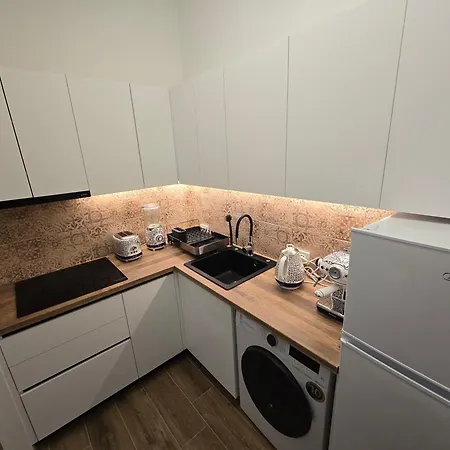 Διαμέρισμα Kiki For 2, Near Old Town & Beach, Free Wifi